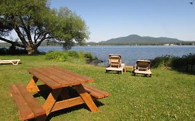 Superbe Condo Bord De L'Eau A Magog